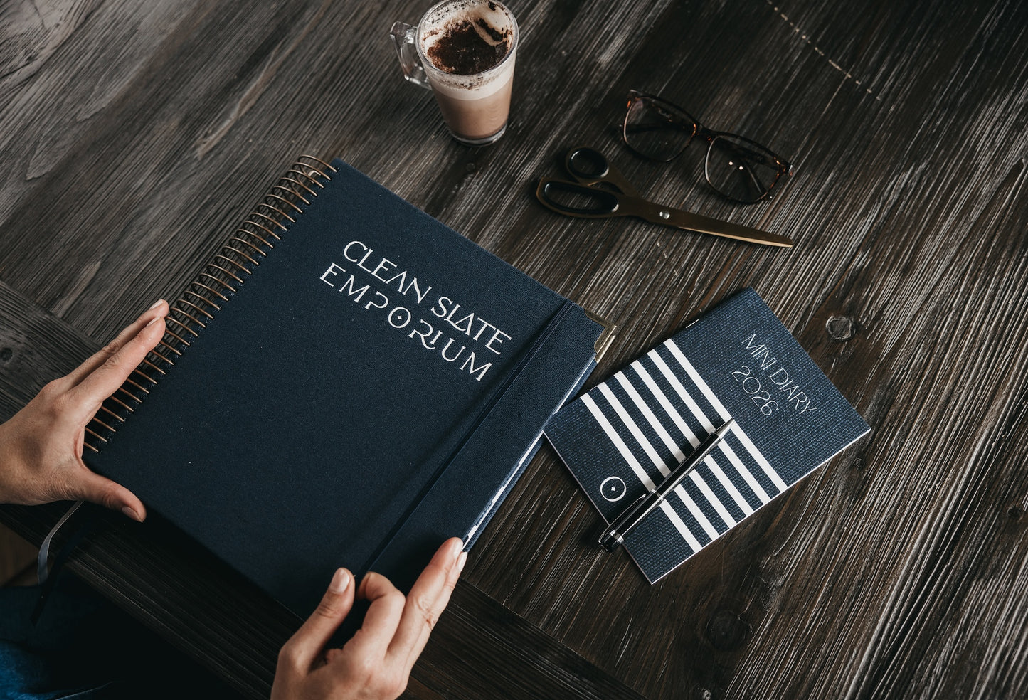 PRE-ORDER La Marinière Undated Weekly Desk Planner