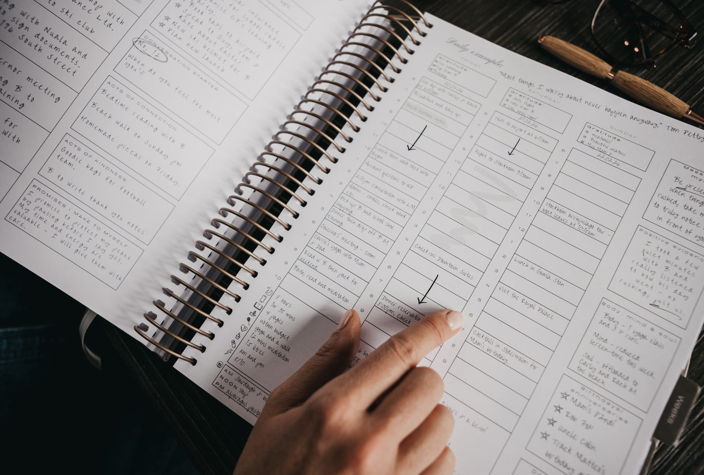 PRE-ORDER  North Sea Undated Weekly Desk Planner